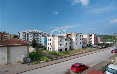 GÖRÜKLE KOŞU YOLUNA YAKIN 2+1 16.000 KİRACILI EŞYALI DAİRE