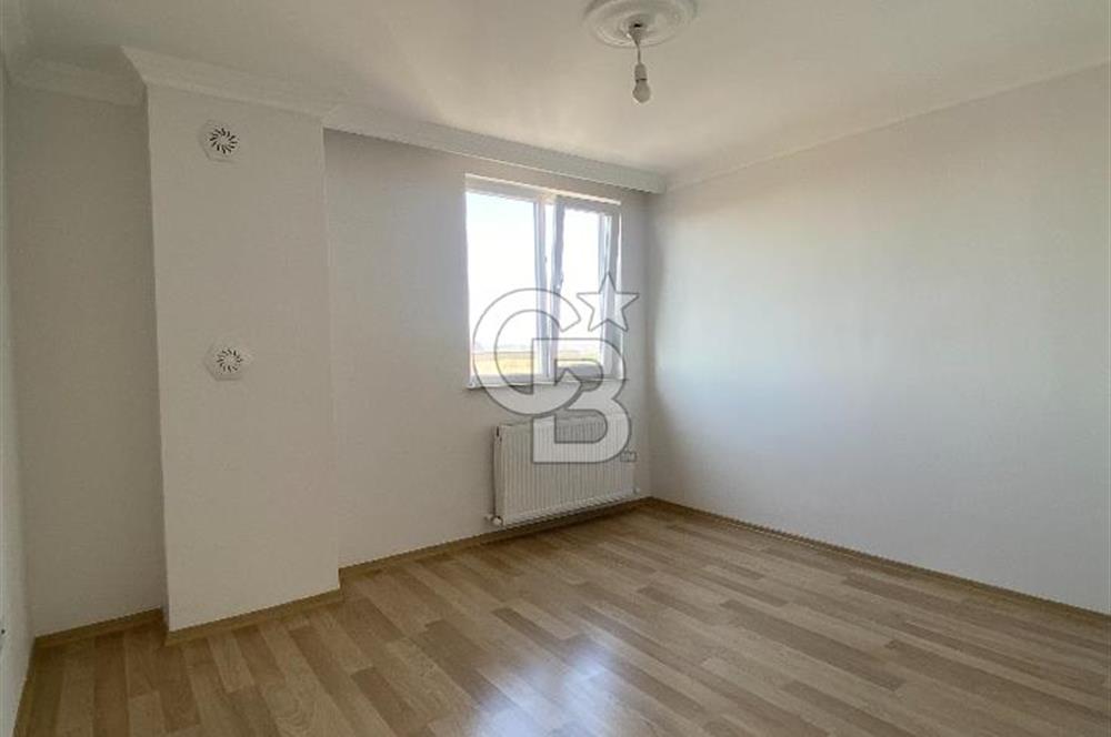 GÖRÜKLE DUMLUPINARDA MERKEZİ KONUMDA 2+1 AYRI MUTFAK DAİRE