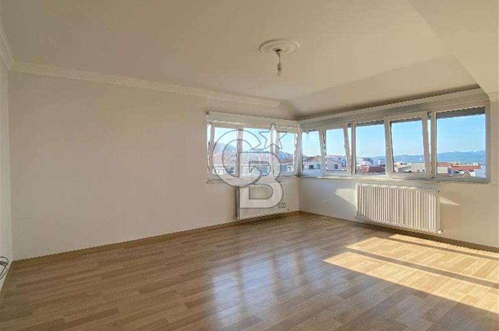 GÖRÜKLE DUMLUPINARDA MERKEZİ KONUMDA 2+1 AYRI MUTFAK DAİRE