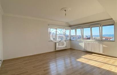 GÖRÜKLE DUMLUPINARDA MERKEZİ KONUMDA 2+1 AYRI MUTFAK DAİRE
