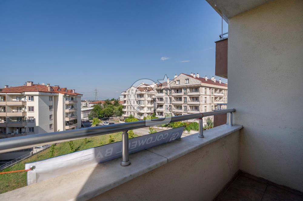 GÖRÜKLE DUMLUPINARDA YÜKSEK KREDİLİ 2+1 EŞYASIZ ARAKAT DAİRE