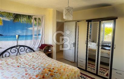 Karaburun İskele de Geniş Bahçeli Müstakil Villa Sa