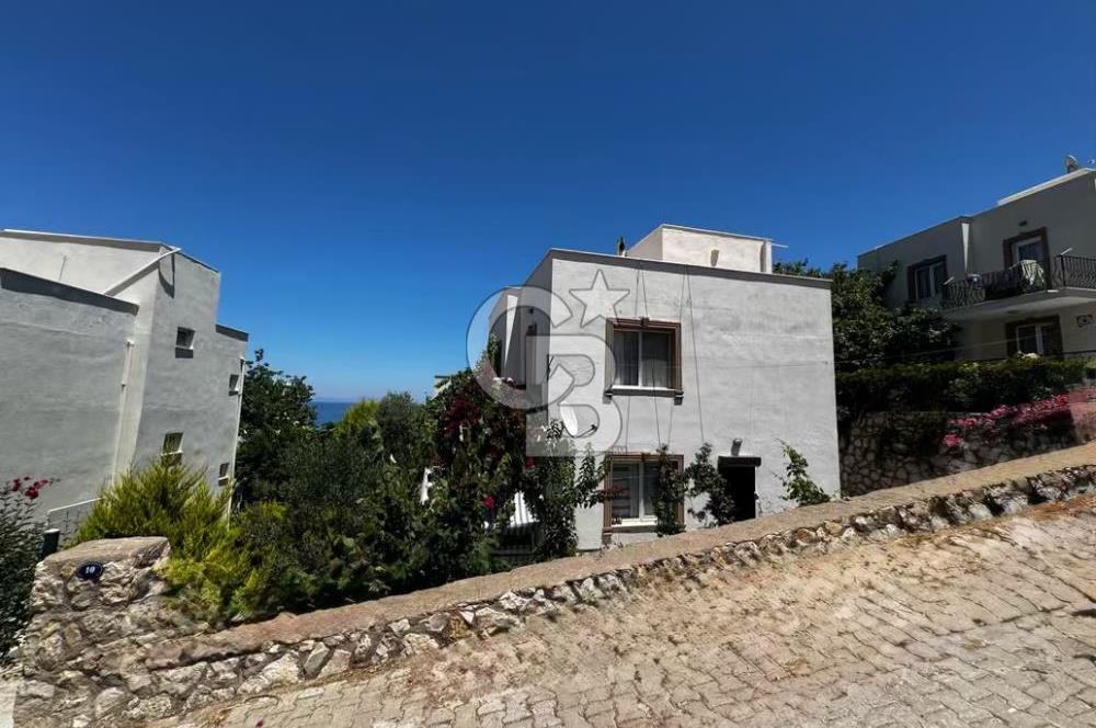 Karaburun İskele de Geniş Bahçeli Müstakil Villa Sa