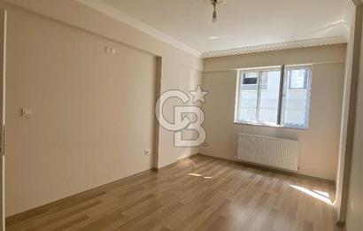 GÖRÜKLE DUMLUPINARDA 2+1 AYRI MUTFAK GENİŞ ARAKAT SATILIK DAİRE