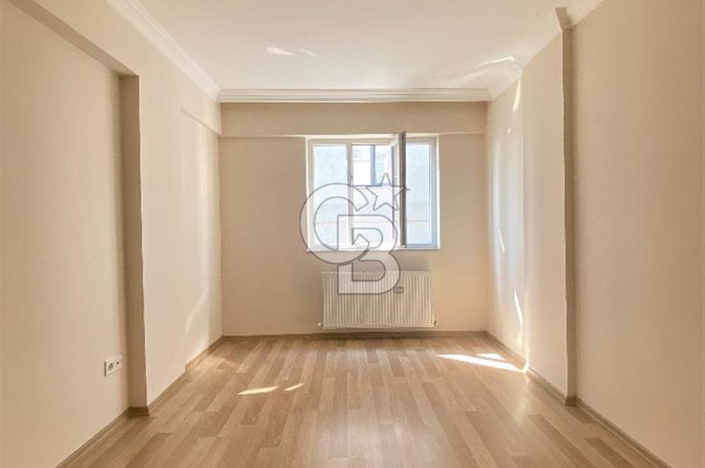 GÖRÜKLE DUMLUPINARDA 2+1 AYRI MUTFAK GENİŞ ARAKAT SATILIK DAİRE