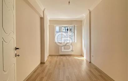 GÖRÜKLE DUMLUPINARDA 2+1 AYRI MUTFAK GENİŞ ARAKAT SATILIK DAİRE
