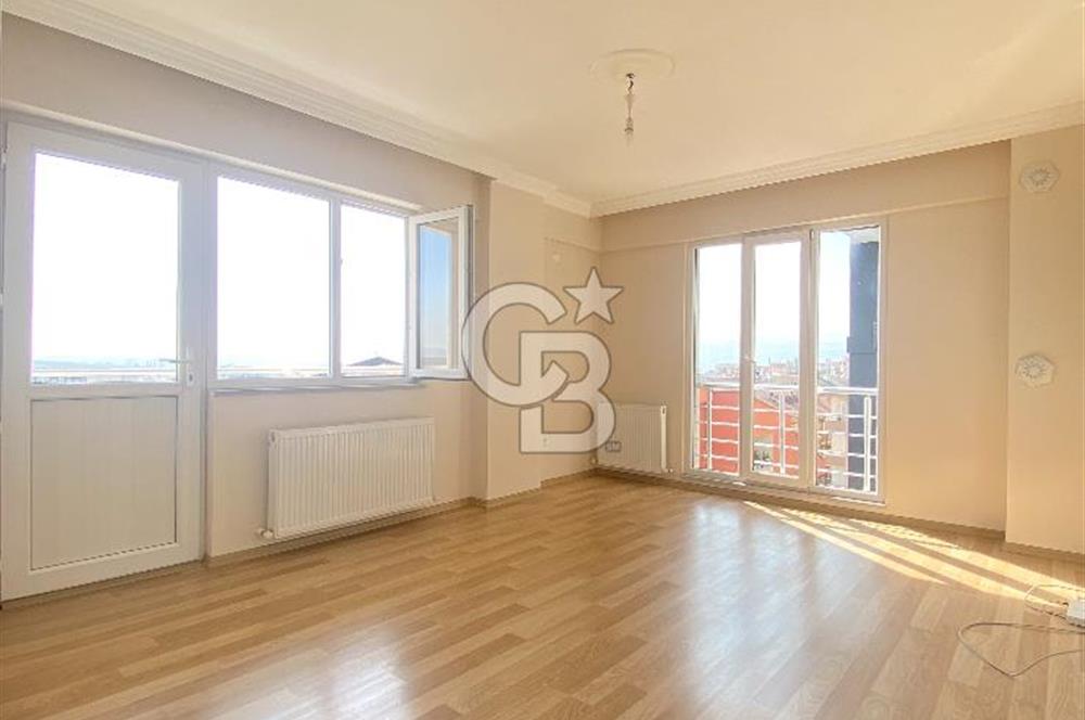 GÖRÜKLE DUMLUPINARDA 2+1 AYRI MUTFAK GENİŞ ARAKAT SATILIK DAİRE