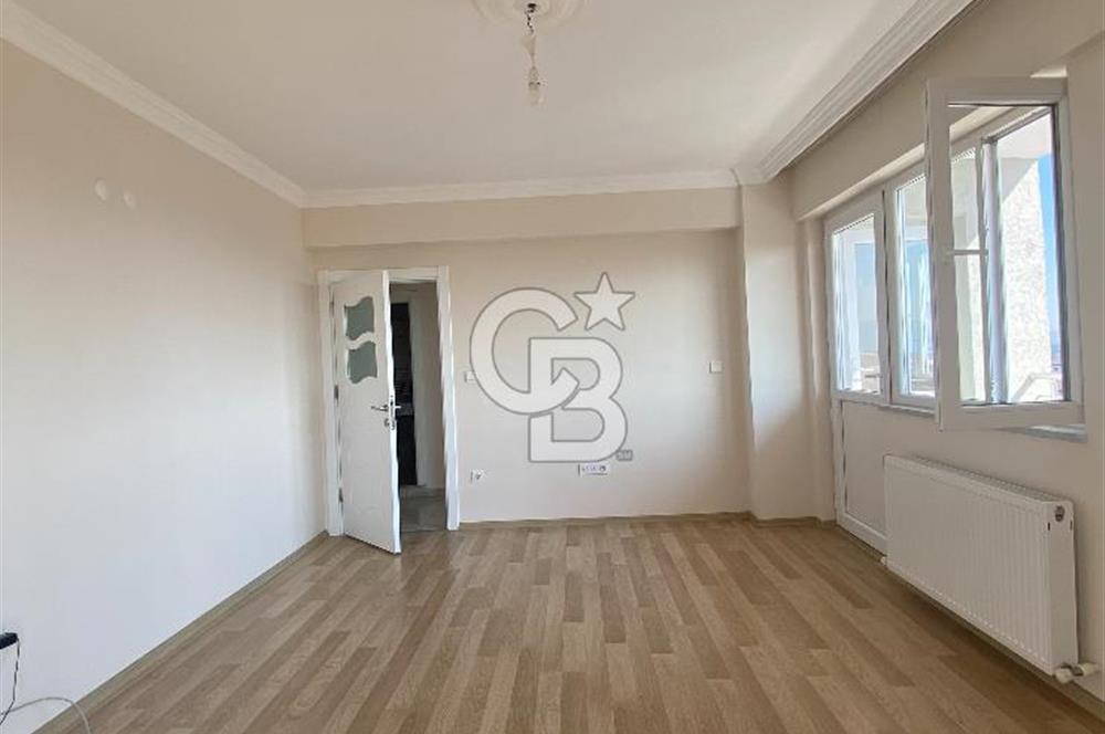 GÖRÜKLE DUMLUPINARDA 2+1 AYRI MUTFAK GENİŞ ARAKAT SATILIK DAİRE