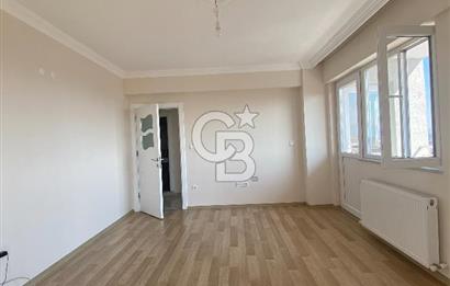 GÖRÜKLE DUMLUPINARDA 2+1 AYRI MUTFAK GENİŞ ARAKAT SATILIK DAİRE