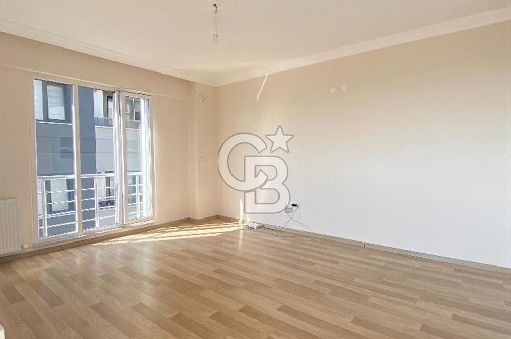 GÖRÜKLE DUMLUPINARDA 2+1 AYRI MUTFAK GENİŞ ARAKAT SATILIK DAİRE