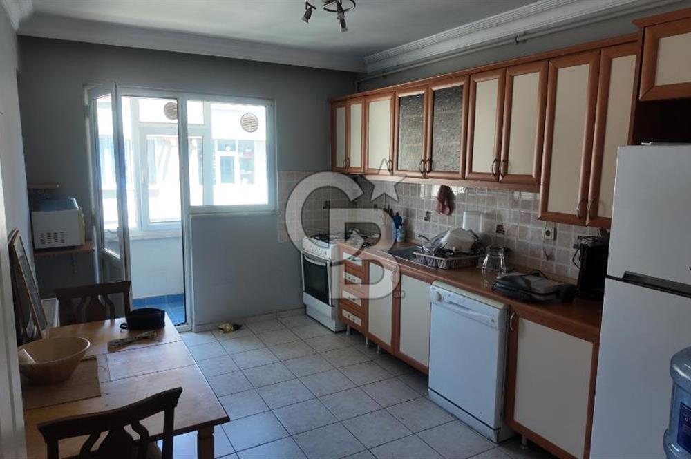 ÜMRANİYE AKKAYA SİTESİNDE GENİŞ 4+2 TERASLI DAİRE