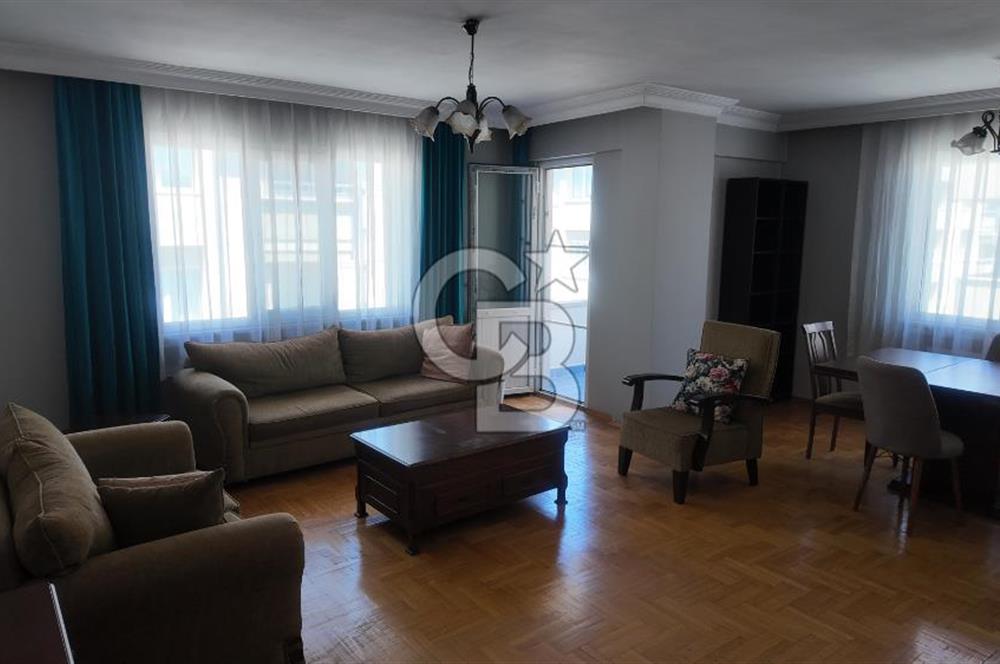ÜMRANİYE AKKAYA SİTESİNDE GENİŞ 4+2 TERASLI DAİRE