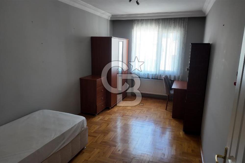 ÜMRANİYE AKKAYA SİTESİNDE GENİŞ 4+2 TERASLI DAİRE