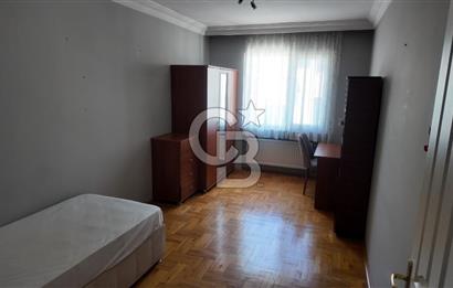 ÜMRANİYE AKKAYA SİTESİNDE GENİŞ 4+2 TERASLI DAİRE