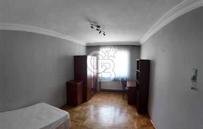 ÜMRANİYE AKKAYA SİTESİNDE GENİŞ 4+2 TERASLI DAİRE
