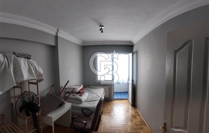 ÜMRANİYE AKKAYA SİTESİNDE GENİŞ 4+2 TERASLI DAİRE