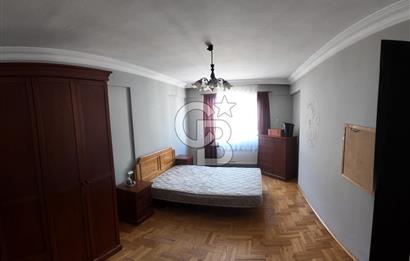 ÜMRANİYE AKKAYA SİTESİNDE GENİŞ 4+2 TERASLI DAİRE