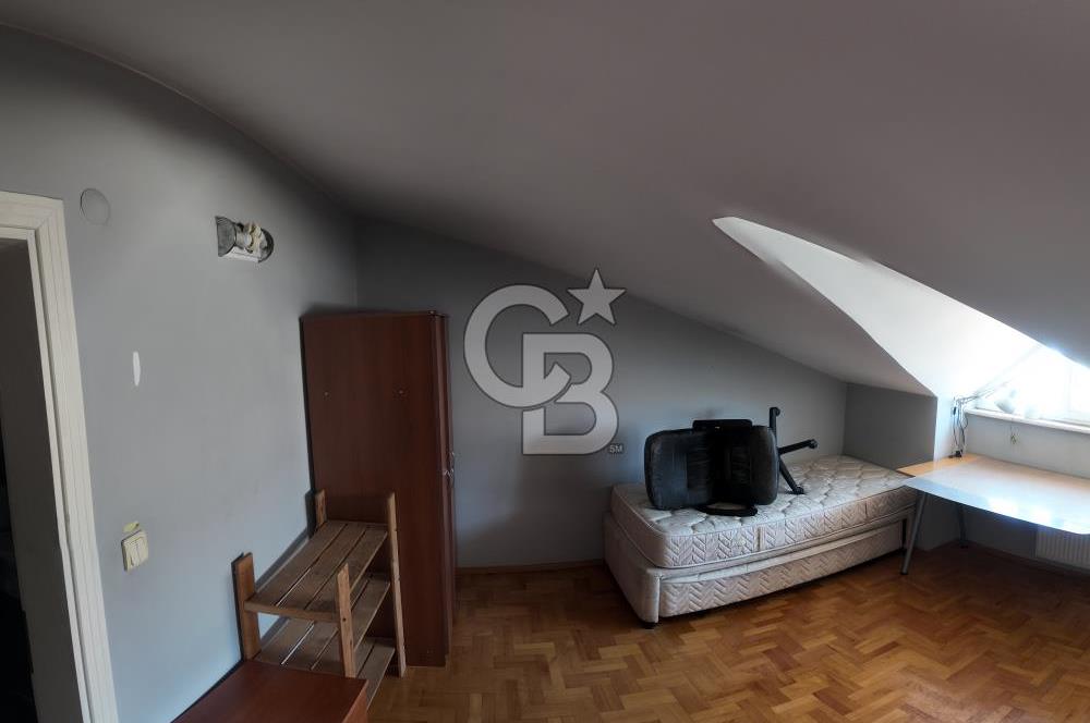 ÜMRANİYE AKKAYA SİTESİNDE GENİŞ 4+2 TERASLI DAİRE