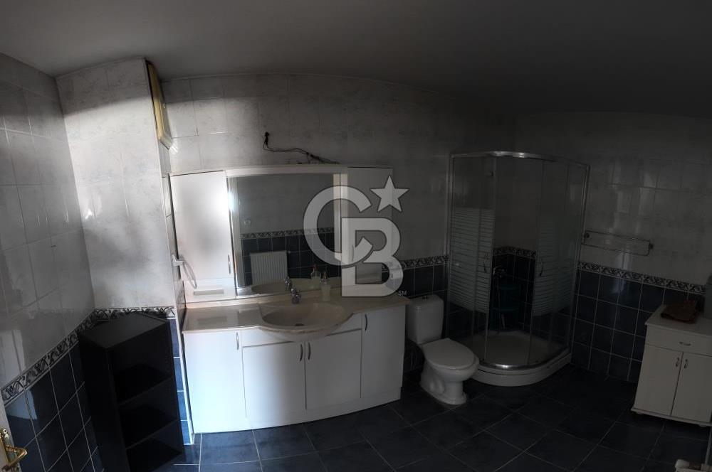 ÜMRANİYE AKKAYA SİTESİNDE GENİŞ 4+2 TERASLI DAİRE