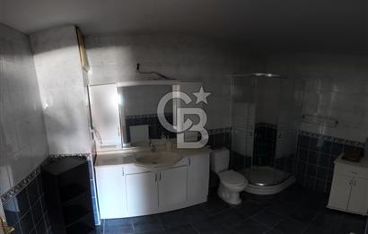ÜMRANİYE AKKAYA SİTESİNDE GENİŞ 4+2 TERASLI DAİRE