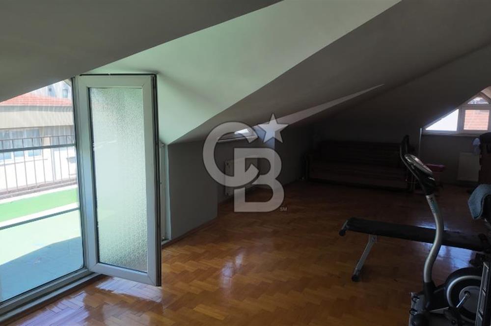 ÜMRANİYE AKKAYA SİTESİNDE GENİŞ 4+2 TERASLI DAİRE