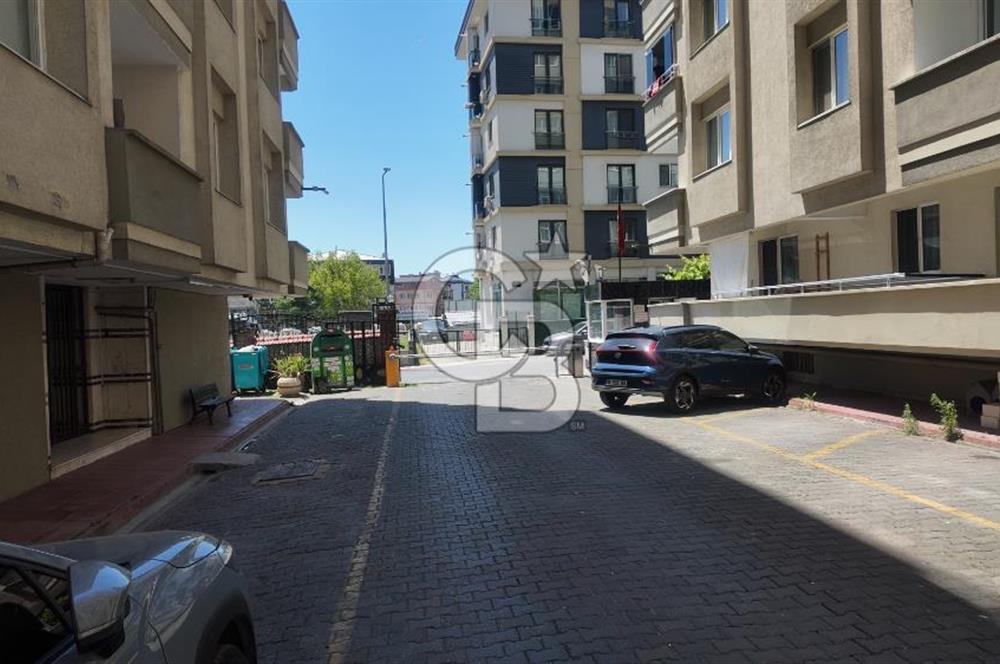 ÜMRANİYE AKKAYA SİTESİNDE GENİŞ 4+2 TERASLI DAİRE
