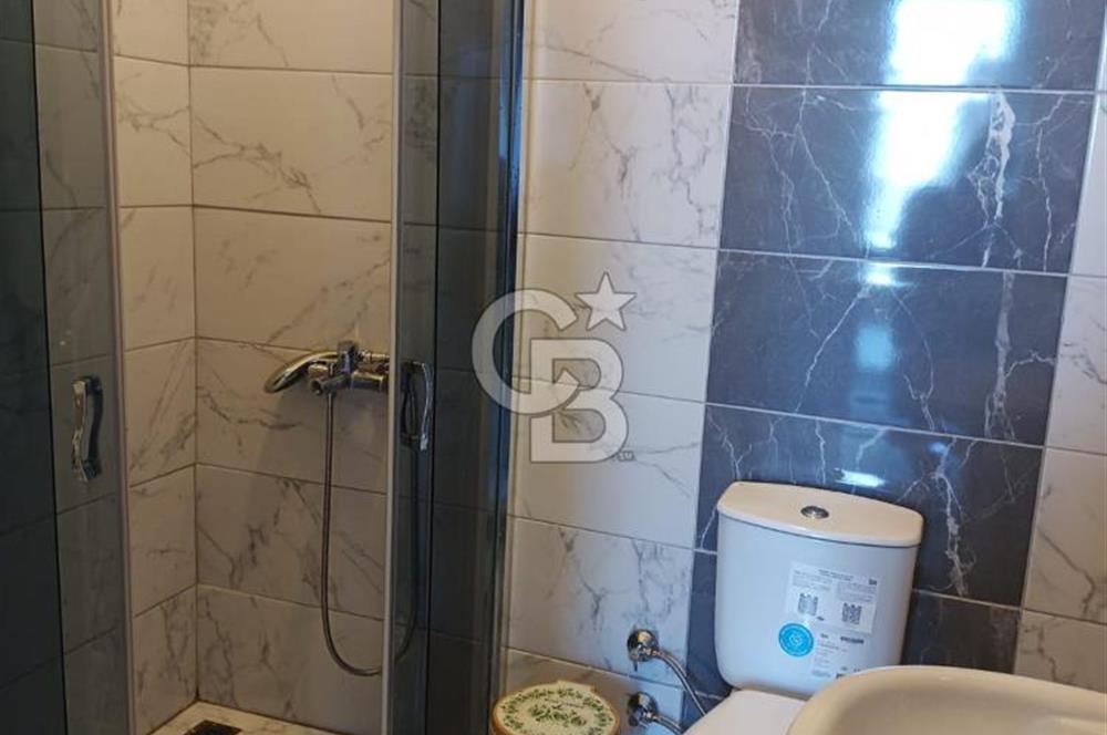 MUĞLA MİLAS BOĞAZİÇİNDE DENİZ VE ORMAN MANZARALI SATILIK YAZLIK