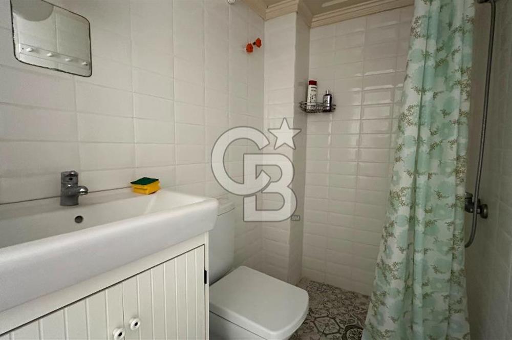Ayvalık Merkezde Masrafsız Satılık Tarihi Rum Evi