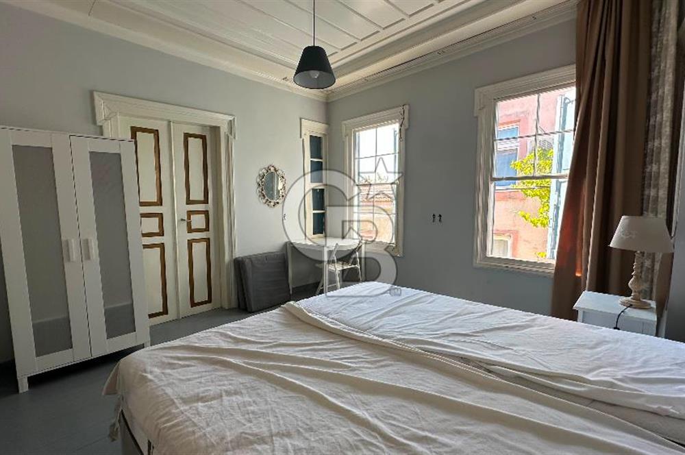 Ayvalık Merkezde Masrafsız Satılık Tarihi Rum Evi