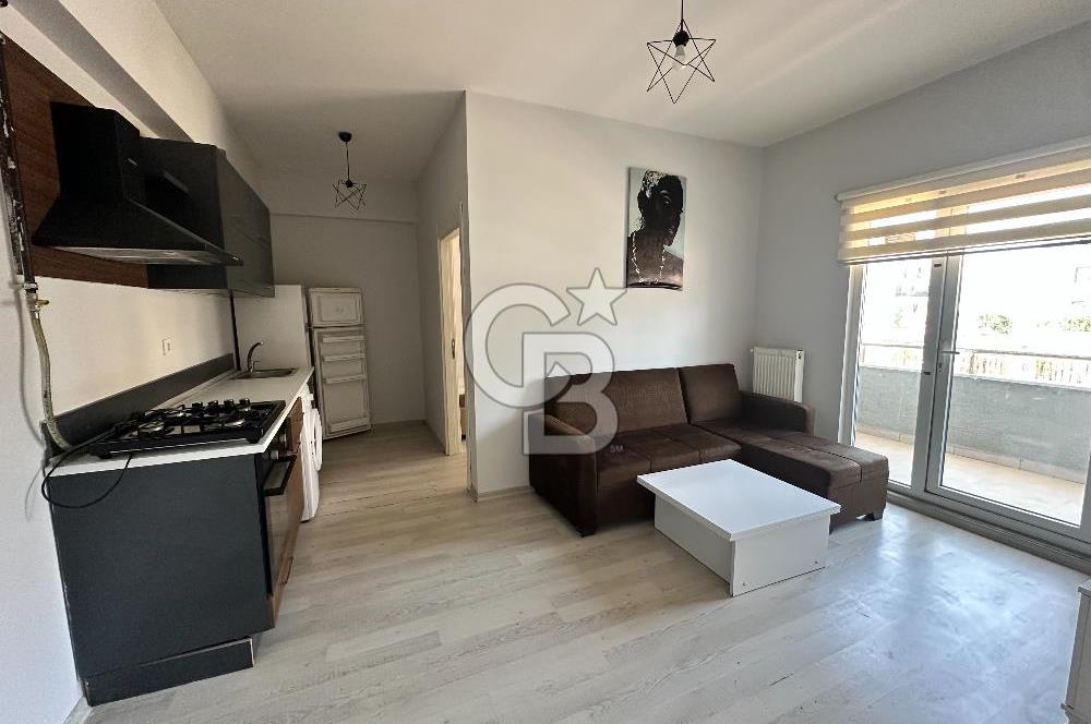 DUMLUPINARDA 2+1 EŞYALI ARAKAT SERVİS GÜZERGAHLARINA YAKIN DAİRE
