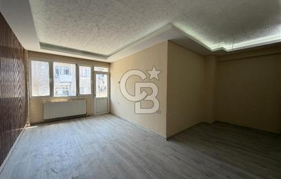 Buca Menderes Caddesinde Doğalgazlı Tadilatlı 3+1 Daire FIRSAT !