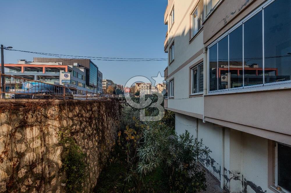 GÖRÜKLE AİLEYE UYGUN 2+1 AYRI MUTFAK MERKEZİ KONUM KİRALIK DAİRE