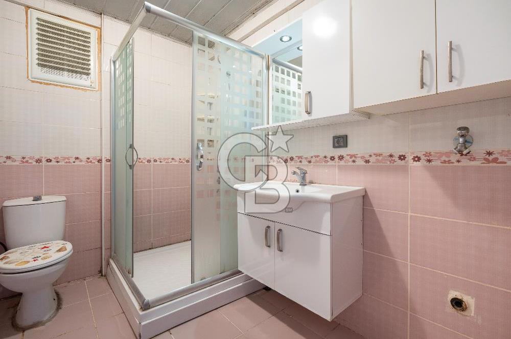 GÖRÜKLE AİLEYE UYGUN 2+1 AYRI MUTFAK MERKEZİ KONUM KİRALIK DAİRE
