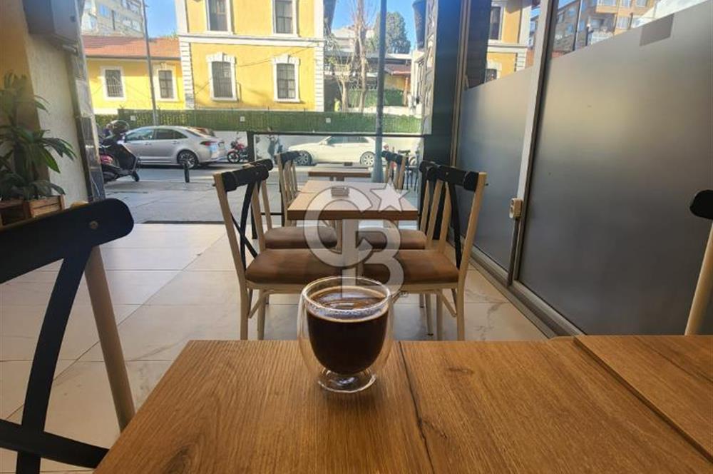 BAĞDAT CADDESİ BOSTANCI'DA ÜÇÜNCÜ NESİL KAHVE YAPAN BUTİK KAFE