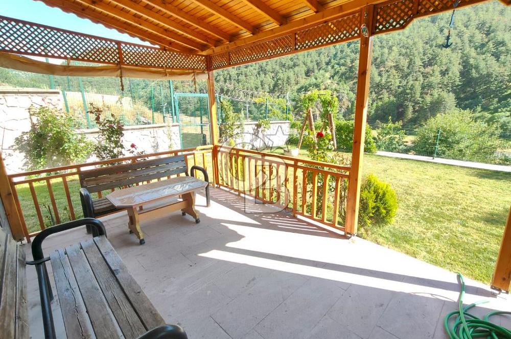 KIZILCAHAMAM ORMAN MANZARALI SATILIK LÜKS KÖŞE VİLLA