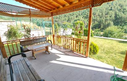 KIZILCAHAMAM ORMAN MANZARALI SATILIK LÜKS KÖŞE VİLLA