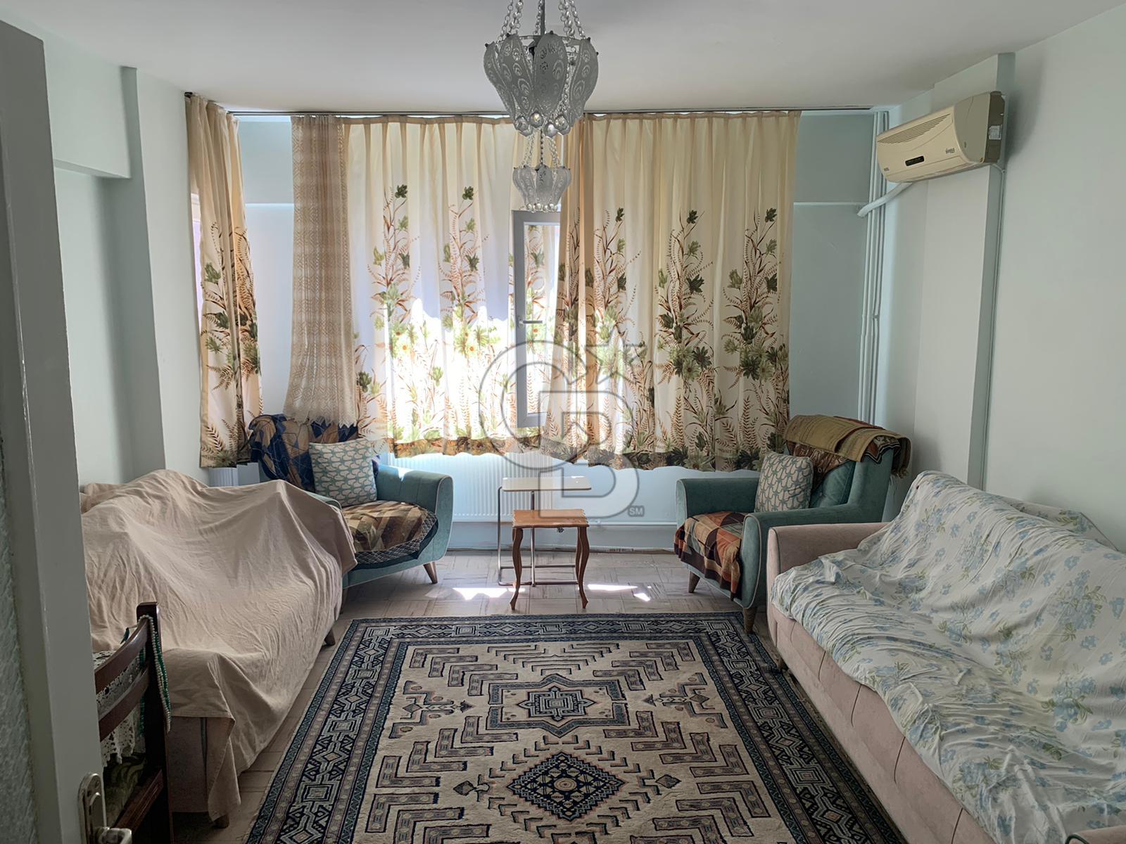 KÜÇÜKYALI MEKTEP CADDESİNDE YATIRIMLIK FIRSAT SATILIK 2+1 DAİRE