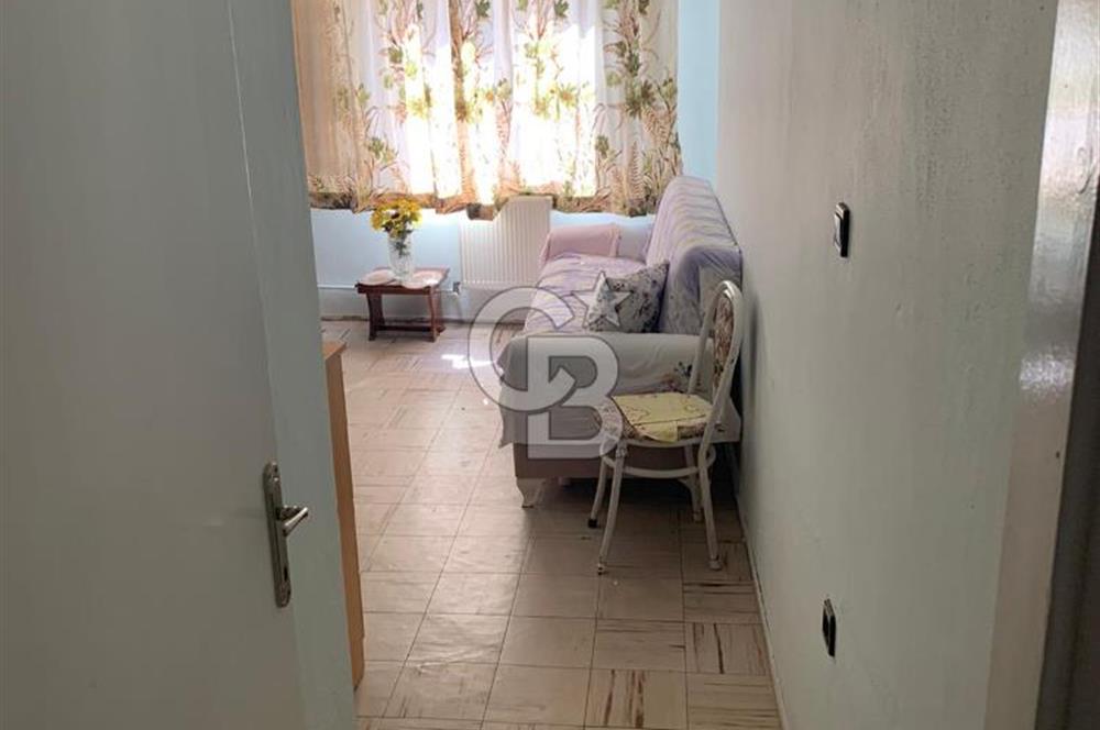 KÜÇÜKYALI MEKTEP CADDESİNDE YATIRIMLIK FIRSAT SATILIK 2+1 DAİRE