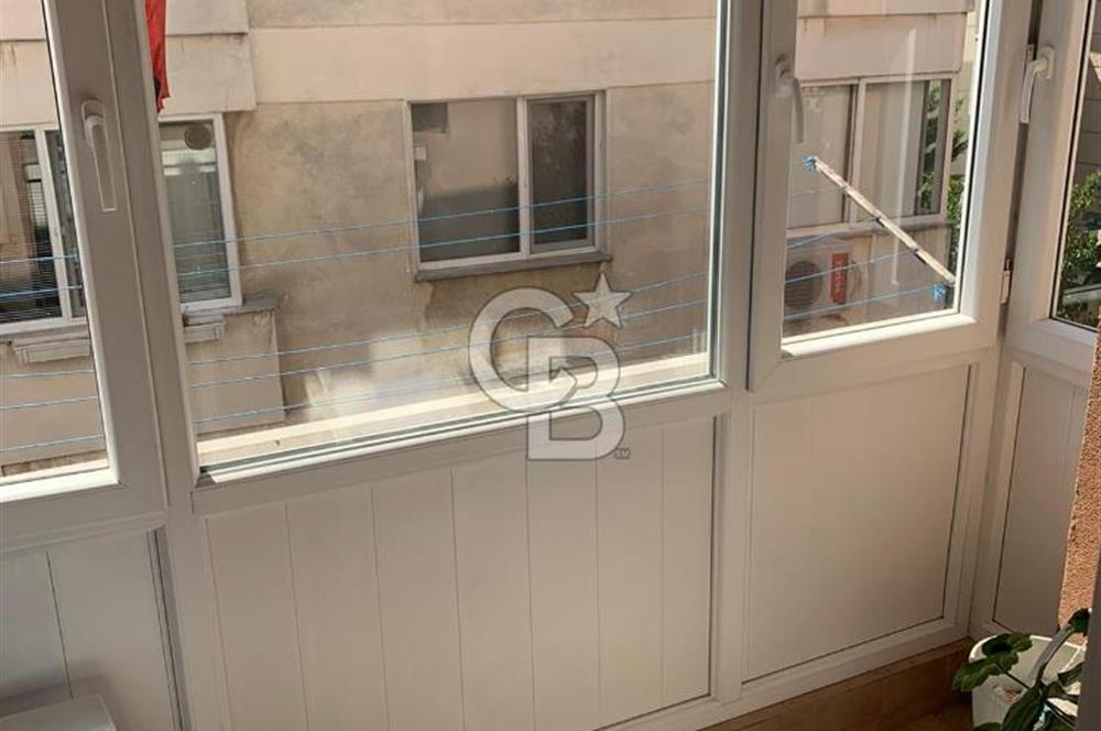 KÜÇÜKYALI MEKTEP CADDESİNDE YATIRIMLIK FIRSAT SATILIK 2+1 DAİRE