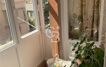 KÜÇÜKYALI MEKTEP CADDESİNDE YATIRIMLIK FIRSAT SATILIK 2+1 DAİRE