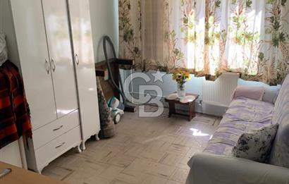 KÜÇÜKYALI MEKTEP CADDESİNDE YATIRIMLIK FIRSAT SATILIK 2+1 DAİRE