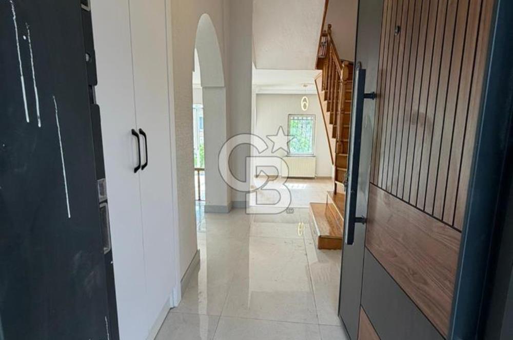 Ankent Sitesi’nde Yenilenmiş ,Güvenlikli, Kök Tapulu Müstakil Villa!