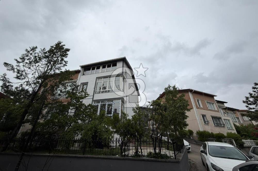 Ankent Sitesi’nde Yenilenmiş ,Güvenlikli, Kök Tapulu Müstakil Villa!