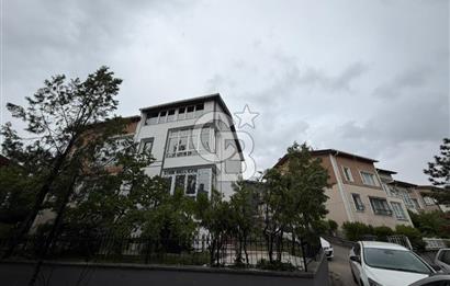 Ankent Sitesi’nde Yenilenmiş ,Güvenlikli, Kök Tapulu Müstakil Villa!
