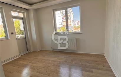 ÜNSAL MAHALLESİNDE 2+1 85 M2 1 KAT DOĞALGAZLI SATILIK DAİRE