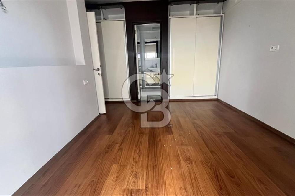 Narlıderede Her Odasından Deniz Manzaralı Muhteşem Daire