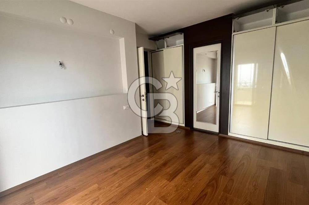 Narlıderede Her Odasından Deniz Manzaralı Muhteşem Daire