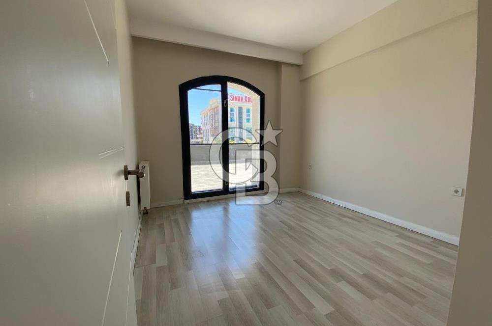 İzmir Çiğli Balatçık'ta Anadolu Cad Üstü Kiralık 1+1 Daire CB PH