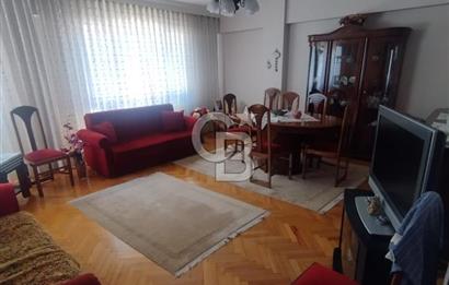 Acıbadem Sitesinde Satılık Eşyalı 3+1 Merkezi Isıtmalı Daire