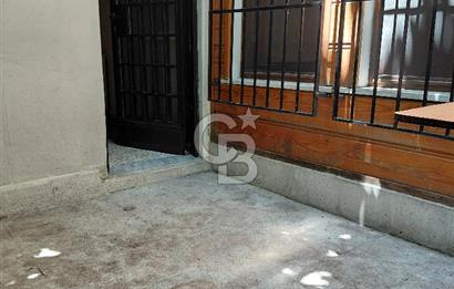 Fatih Cibalide Tarihi Binada 2 Ayrı Kiralık Daire